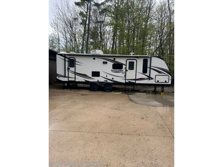 Used 2017 Jayco White Hawk 28DSBH available in De Pere, Wisconsin