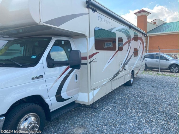 Used 2018 Thor Motor Coach Chateau 31E available in Royse City, Texas