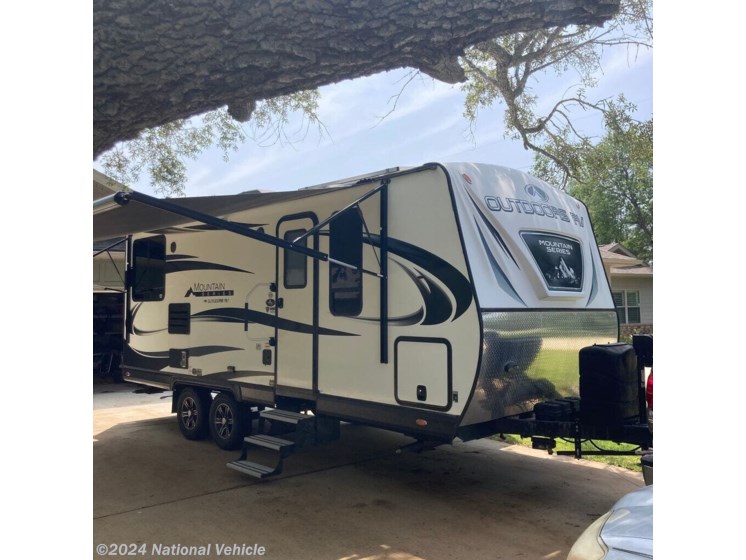 Used 2020 Outdoors RV Creekside 21KVS available in Gulf Breeze, Florida