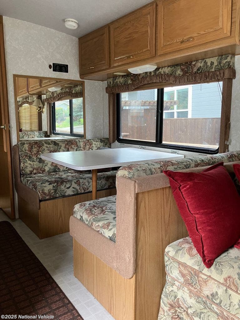 1999 Fleetwood Bounder 34J RV for Sale in Medford, OR 97504 | C39166121 ...