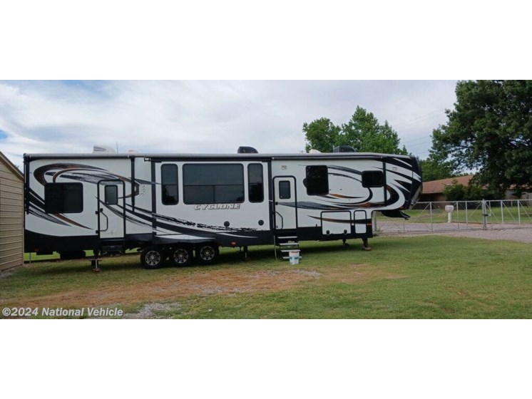 Used 2014 Heartland Cyclone 3800 available in Chickasha, Oklahoma