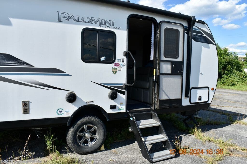 2022 Palomino Real-Lite Mini 186 RV for Sale in Harrisonburg, VA 22802 ...