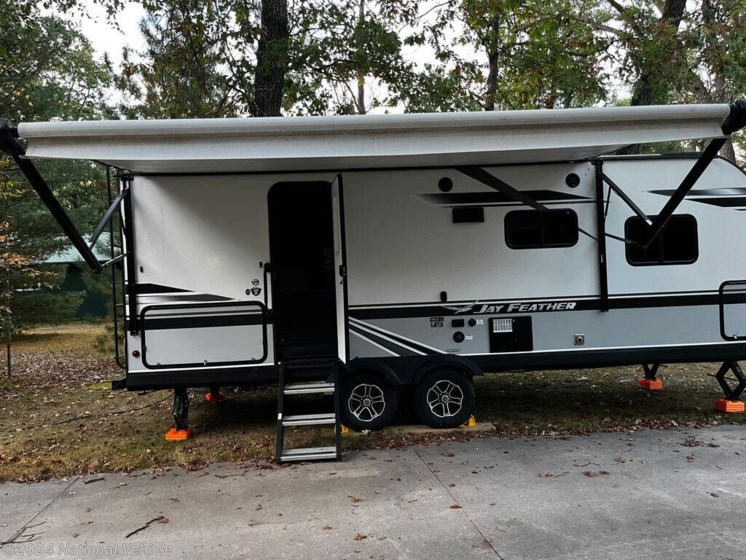 Used 2020 Jayco Jay Feather 22RB available in Hale, Michigan