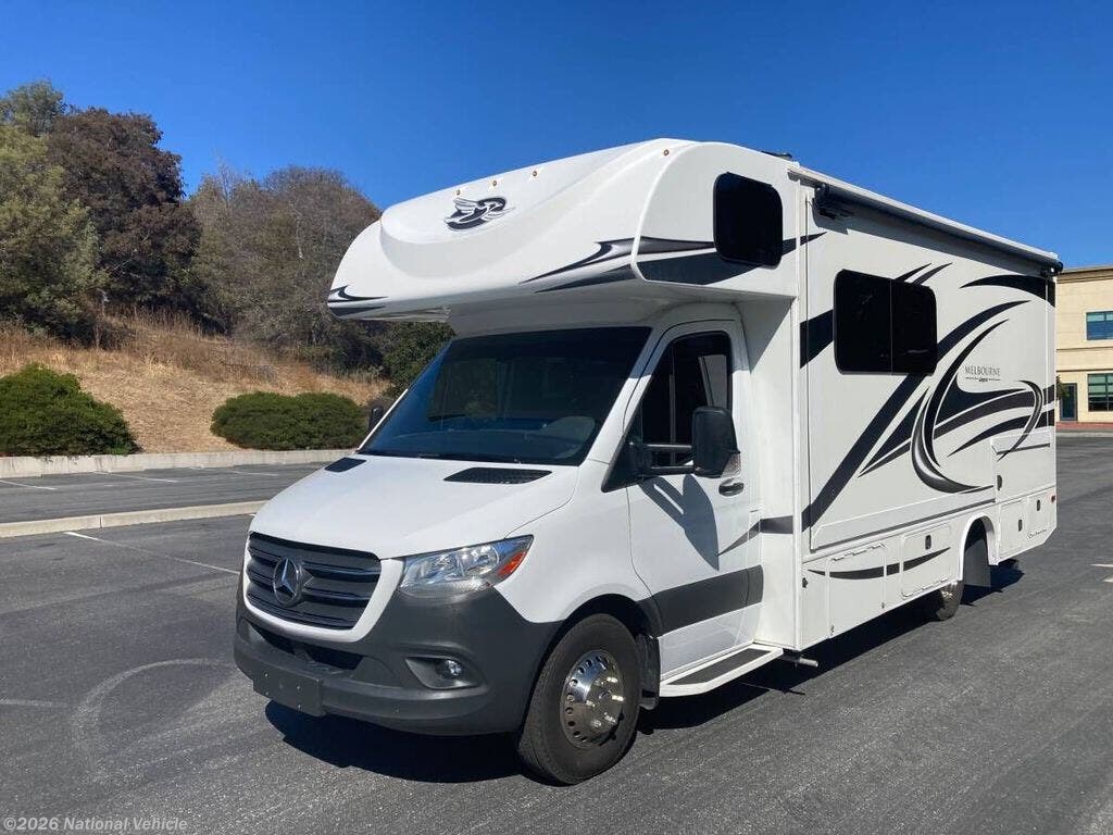 2021 Jayco Melbourne 24L RV for Sale in Monterrey, CA 93940 | C60168852 ...
