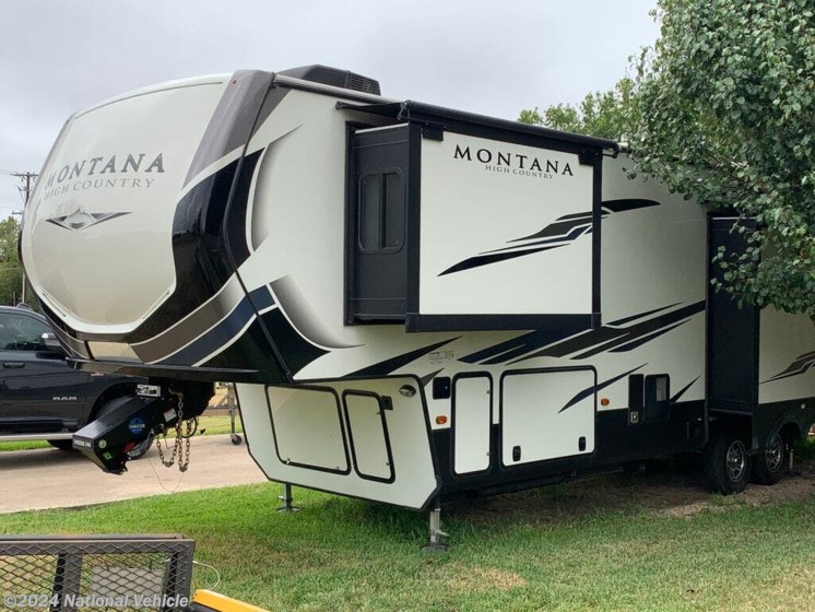 Used 2021 Keystone Montana High Country 331RL available in Fairfield, Texas