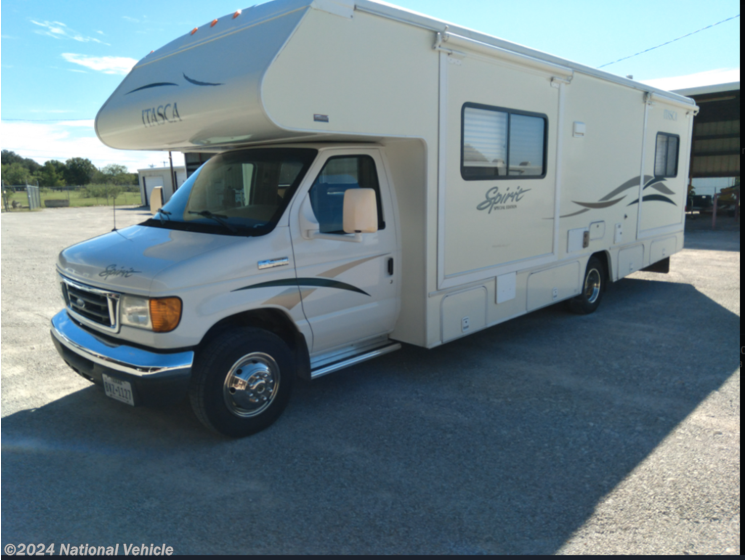 Used 2006 Itasca Spirit 29B available in Granbury, Texas