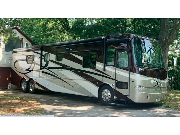 Used 2011 Tiffin Allegro Bus 43QGP available in Franklin, Wisconsin