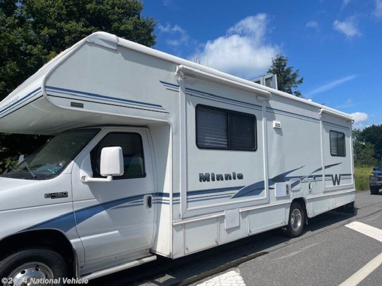 Used 2003 Winnebago Minnie 29B available in Lake Harmony, Pennsylvania