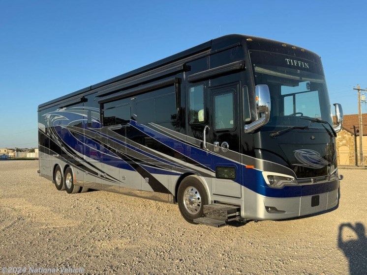 Used 2022 Tiffin Allegro Bus 45FP 605HP available in Northlake, Texas