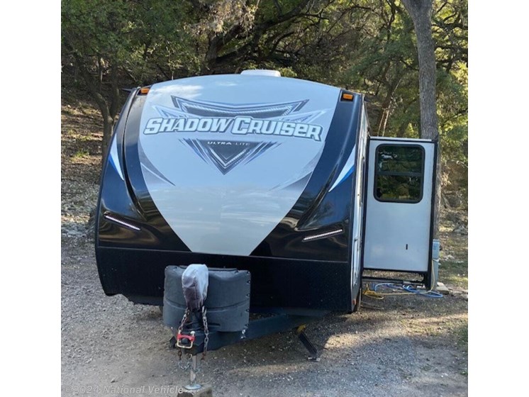 Used 2018 Cruiser RV Shadow Cruiser 240BHS available in Boerne, Texas