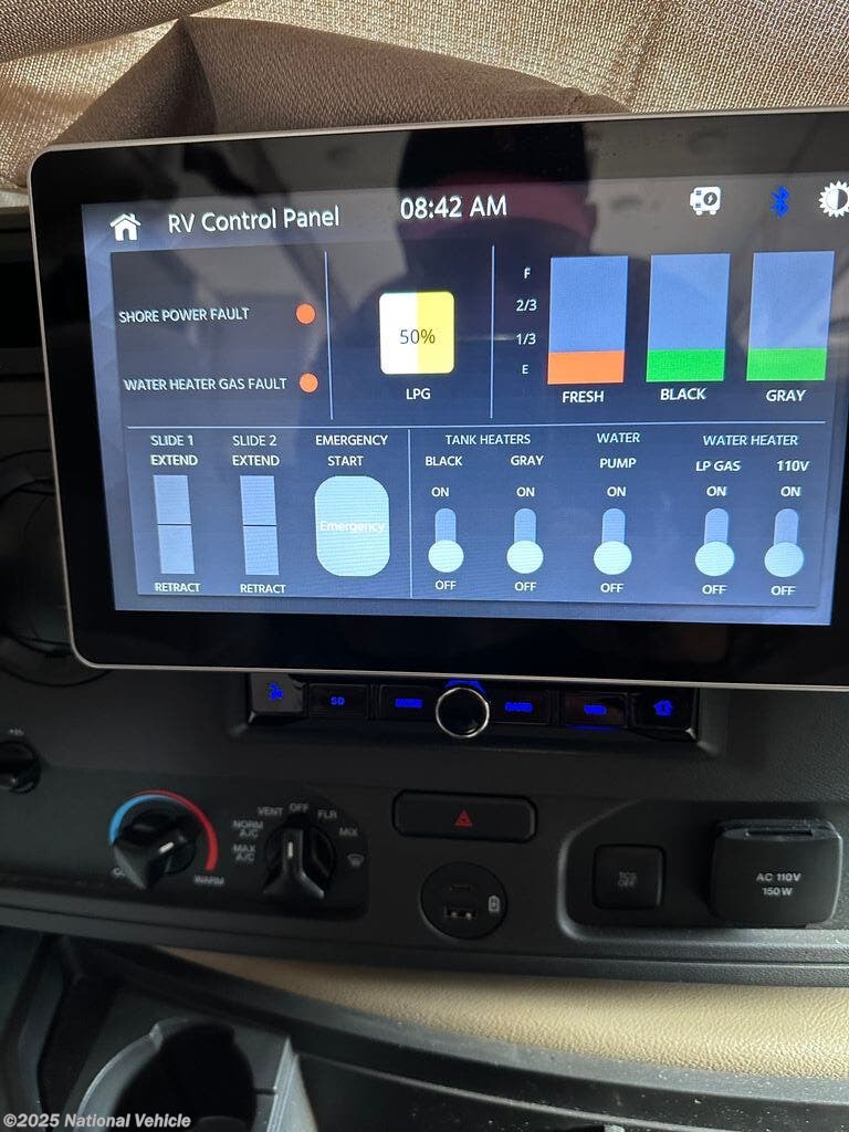 2025 Thor Motor Coach Chateau 31EV - 1 39603 4751088 292666012