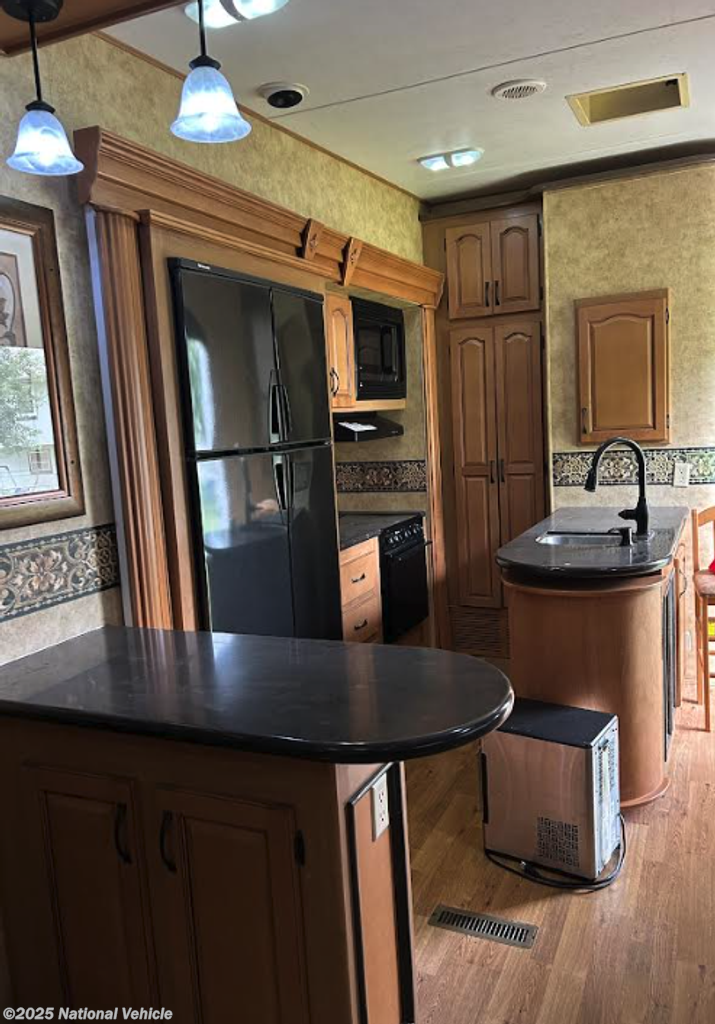 2009 Keystone Everest 345S - Used Fifth Wheel For Sale by National Vehicle in Bonner Springs, Kansas