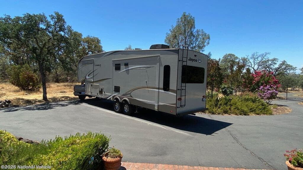 Used 2019 Jayco Eagle 321RSTS available in Spring, Texas