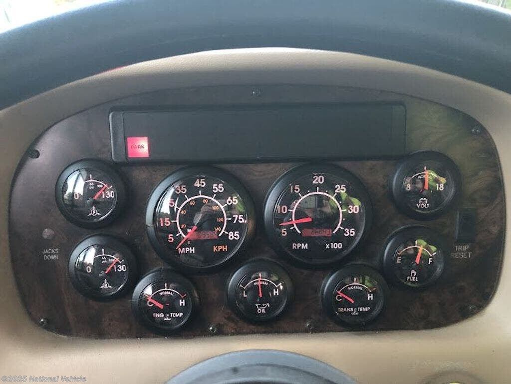 Used 2001 Newmar Dutch Star 3852 available in Watsontown, Pennsylvania