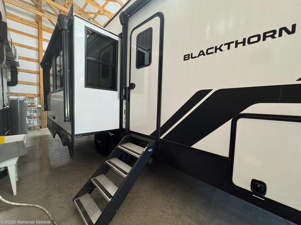 2024 East to West Blackthorn 3100RL - Used Fifth Wheel For Sale by National Vehicle in Mooresville, North Carolina