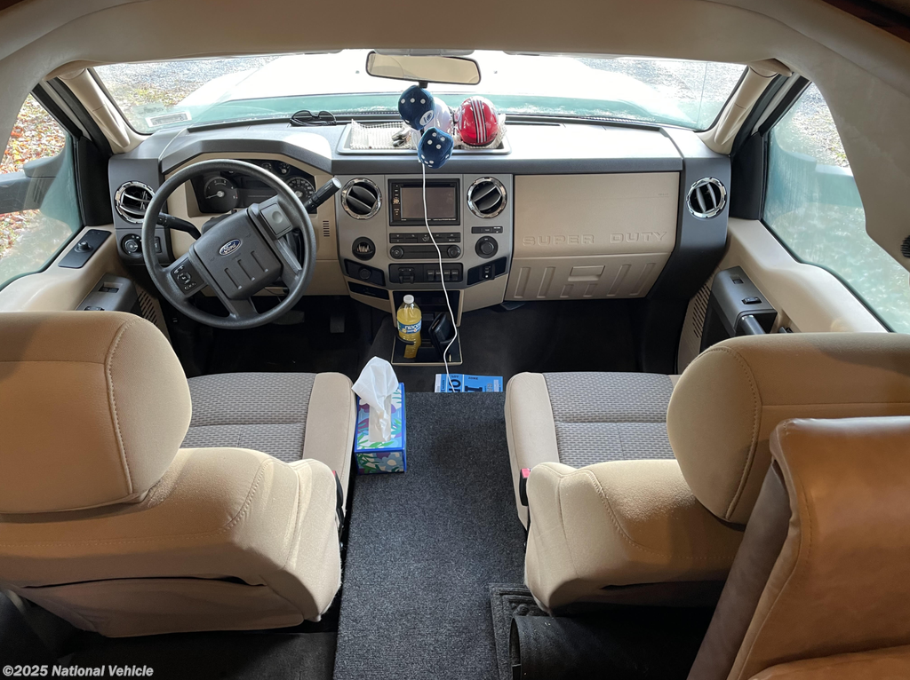 2016 Four Winds 35SB by Thor Motor Coach from National Vehicle in Peru, New York