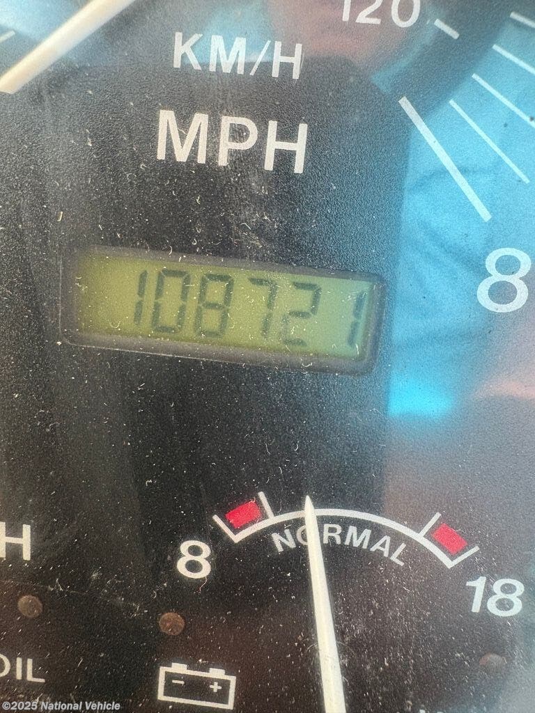 Used 1999 National RV Tradewinds 7372 available in Sour Lake, Texas