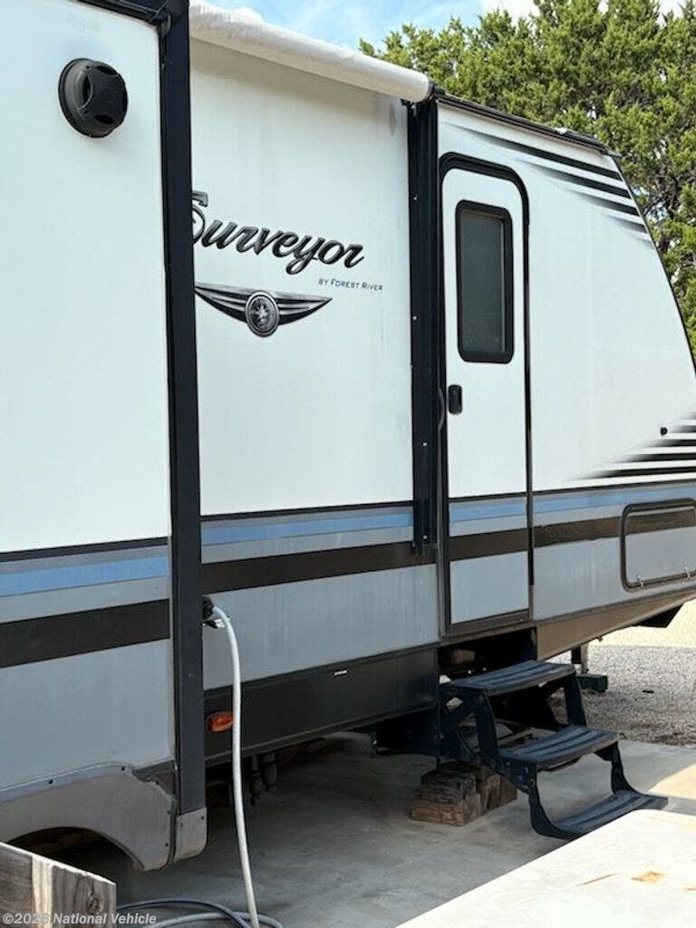 2017 Forest River Surveyor 265RLDS - Used Travel Trailer For Sale by National Vehicle in Copperas Cove, Texas