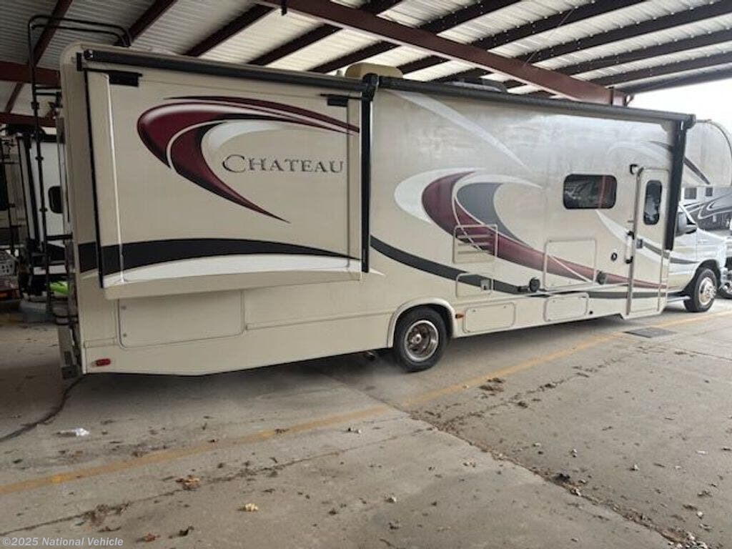 Used 2015 Thor Motor Coach Chateau 31L available in Chattanooga, Tennessee
