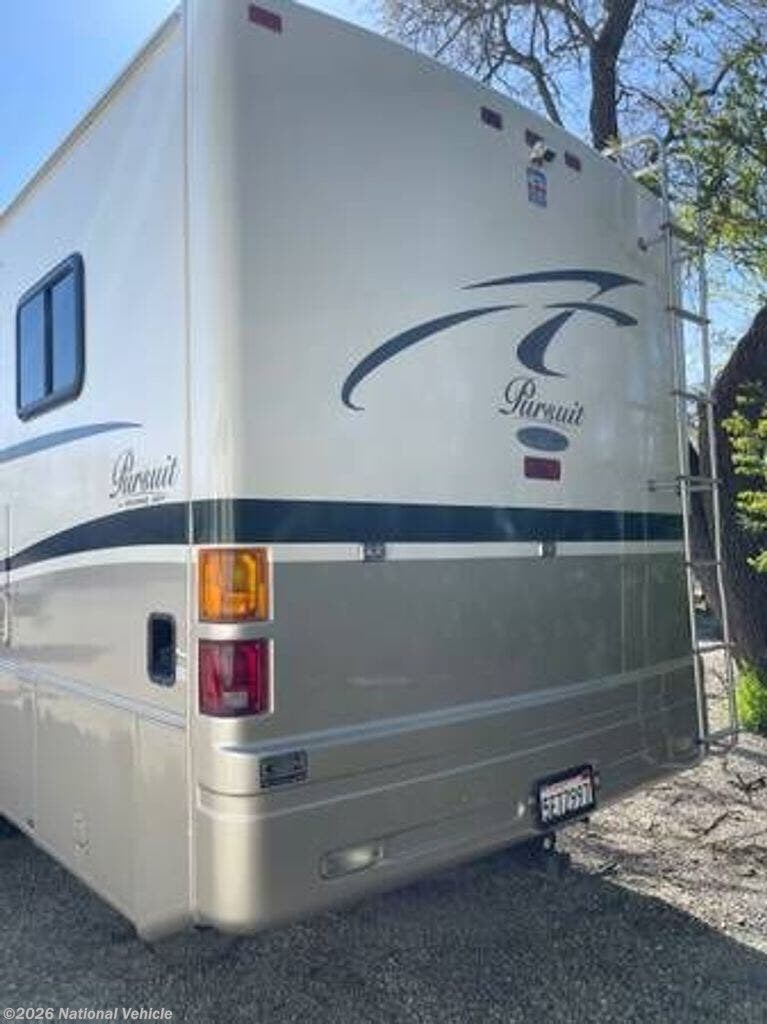 2004 Georgie Boy Pursuit 3475DS - Used Class A For Sale by National Vehicle in El Dorado Hills, California