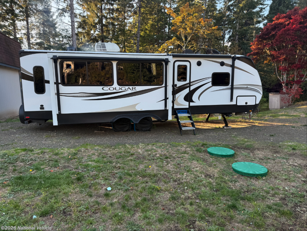 2021 Keystone Cougar 29RLSWE - Used Travel Trailer For Sale by National Vehicle in Vancouver, Washington