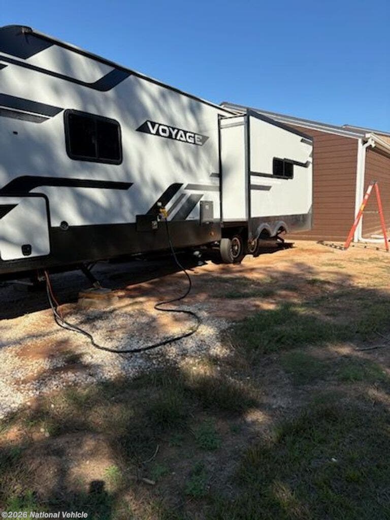 2023 Winnebago Voyage 3235RL - Used Travel Trailer For Sale by National Vehicle in Coldspring, Texas