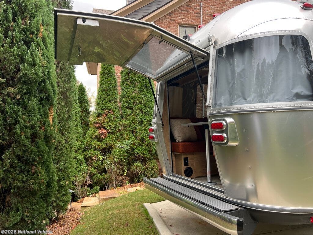 2024 Tradewind 25FB Twin by Airstream from National Vehicle in Milton, Georgia