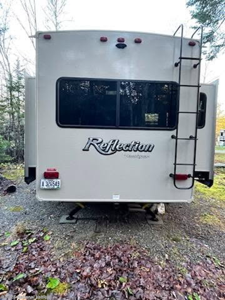 2017 Grand Design Reflection 315RLTS - Used Travel Trailer For Sale by National Vehicle in Holden, Maine