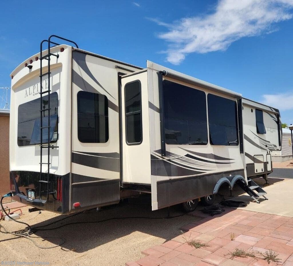 Used 2019 Keystone Alpine 3650RL available in sun city, Arizona