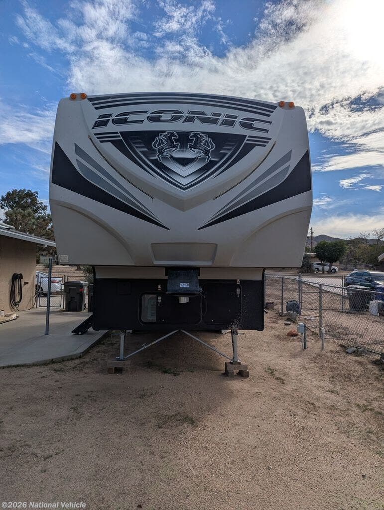 2019 Iconic Widelite 2817CKG by Eclipse from National Vehicle in Yucca Valley, California