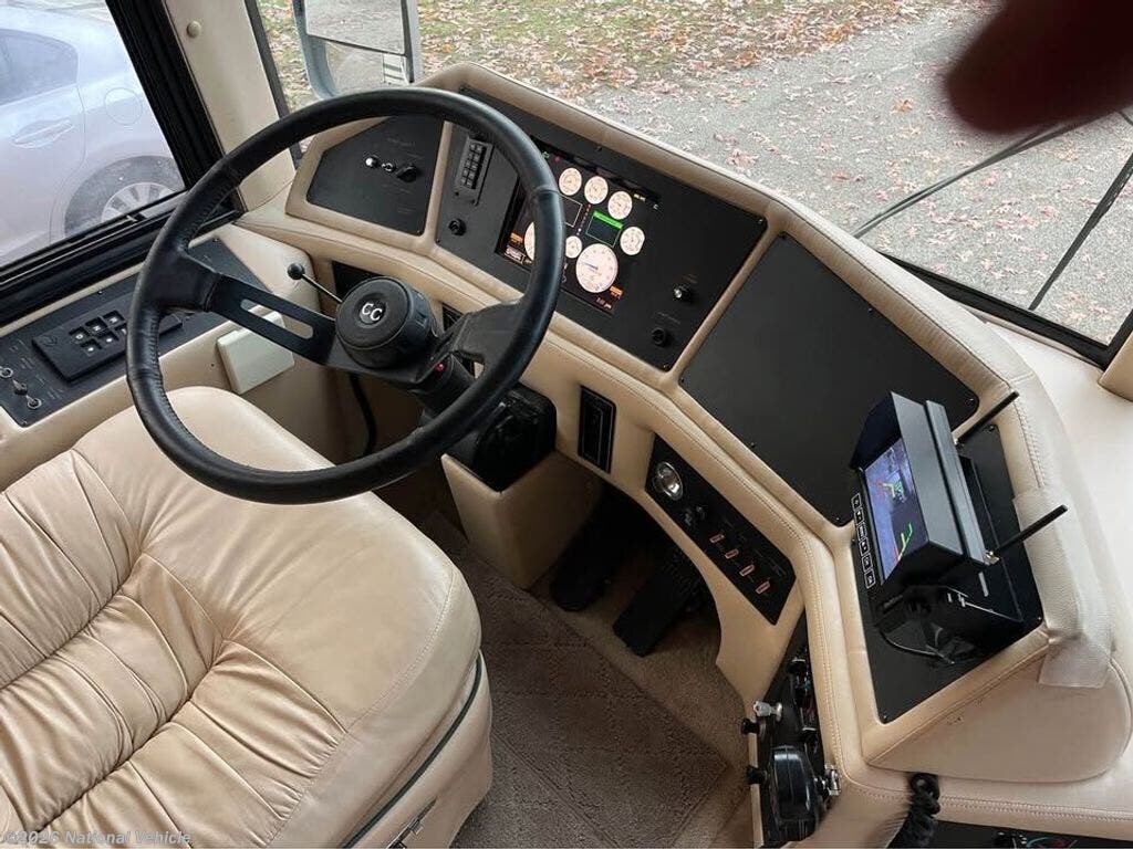 Used 2000 Country Coach Affinity 455hp-Caterpillar 42' Double Slide available in Jackson, Ohio