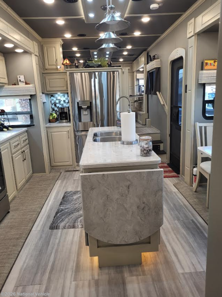 2022 Elite 44FL by Luxe from National Vehicle in El Mirage, Arizona