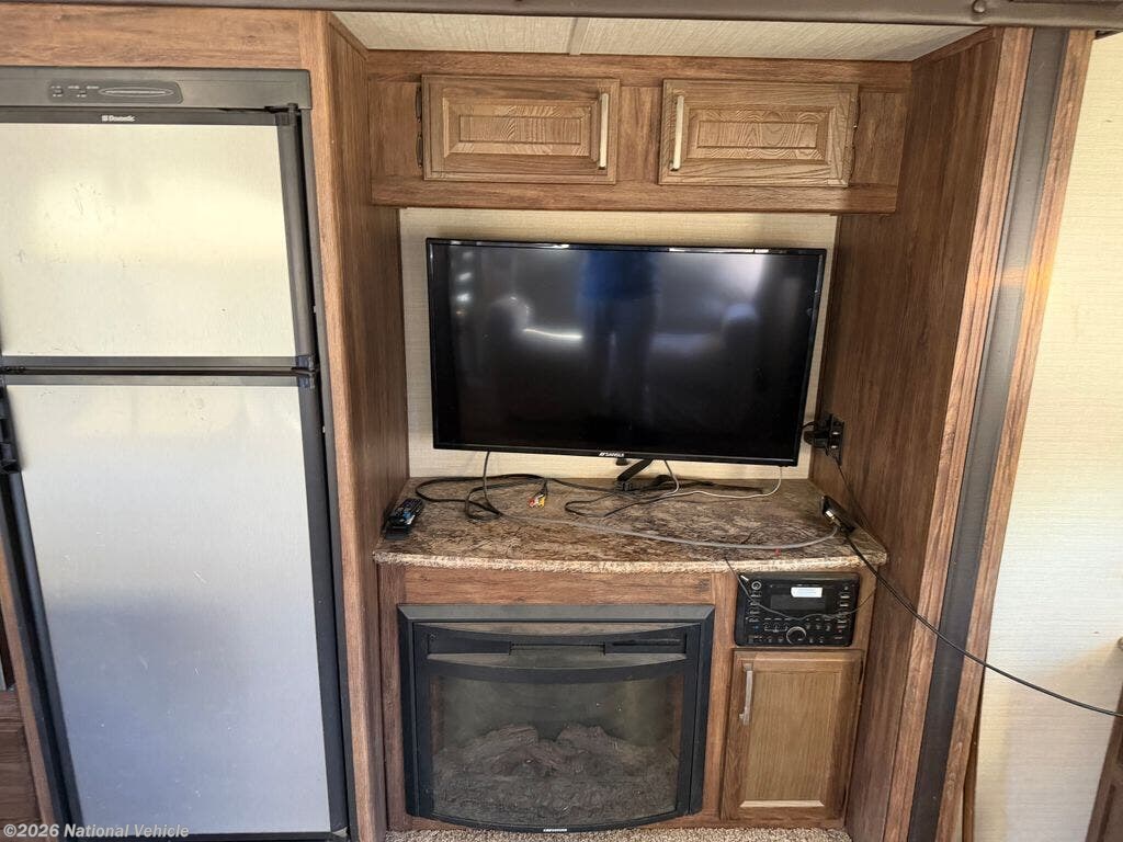 Used 2017 Keystone Cougar 29RLI available in Salem, Missouri