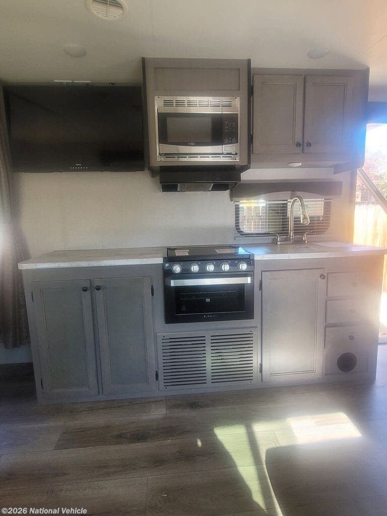 Used 2021 Starcraft Super Lite 212FB available in Grand Junction, Colorado