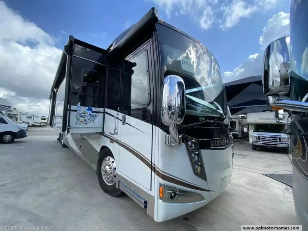 2016 Ellipse 42QD by Winnebago from National Vehicle in New Braunfels, Texas