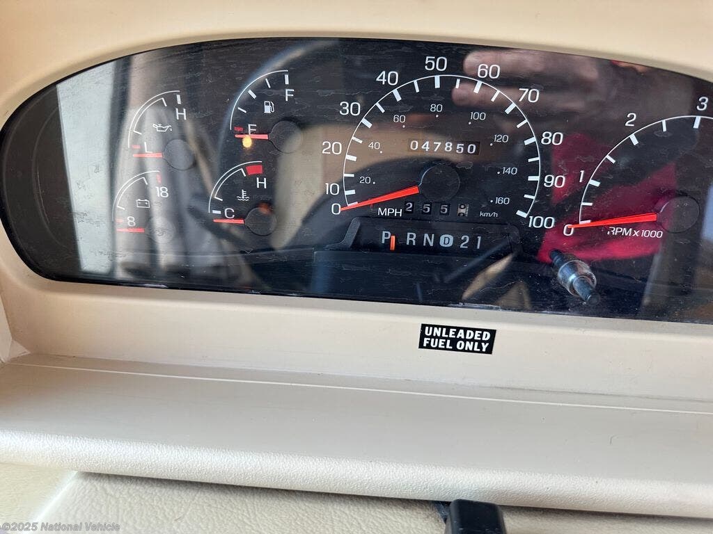 Used 2005 Winnebago Sightseer 29R available in Bakersfield, California