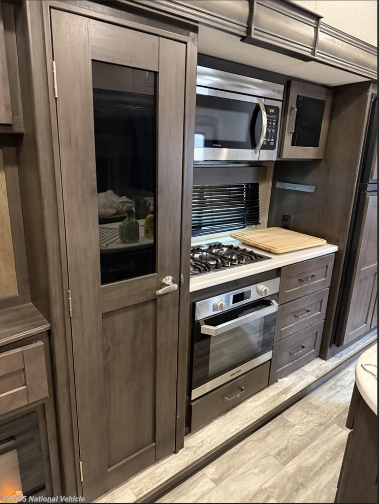 2020 Reflection 337RLS by Grand Design from National Vehicle in Bartlett, Tennessee