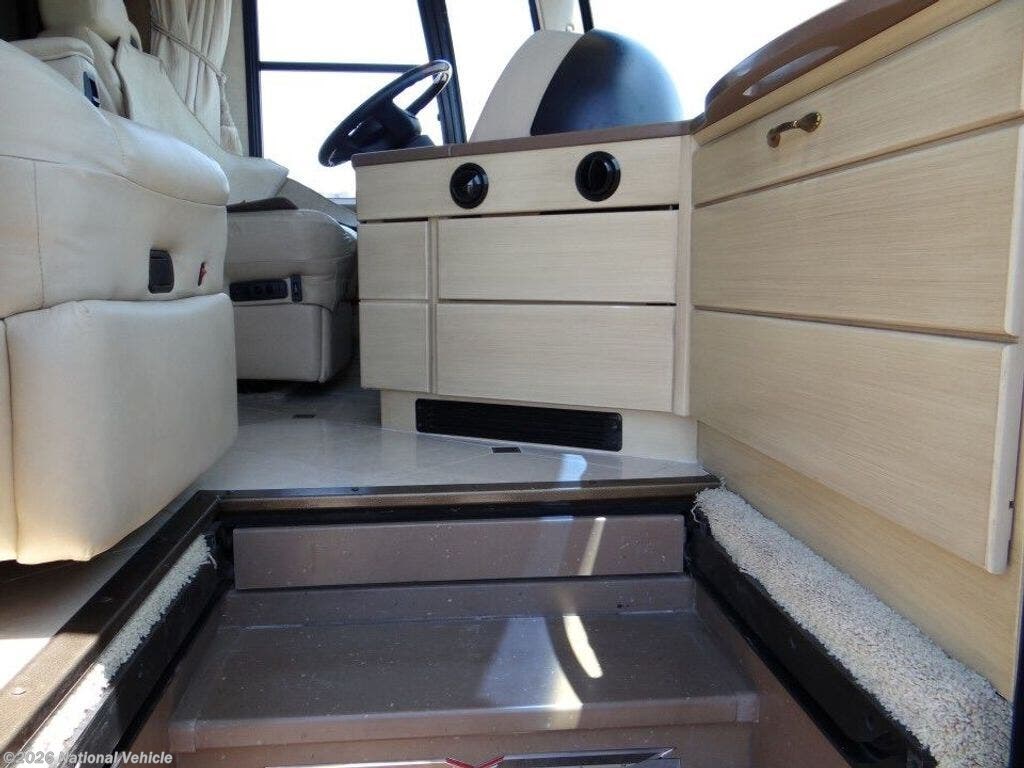 2007 American Eagle 40J by American Coach from National Vehicle in Cumming, Georgia