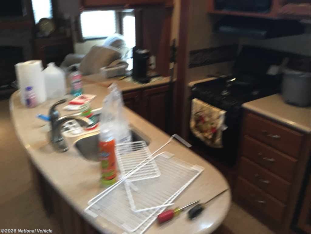 Used 2011 Jayco Eagle 371RLQS available in Mountain View, Missouri