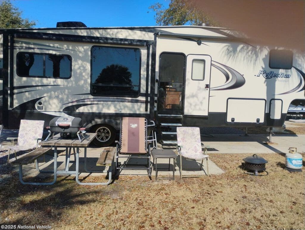 2019 Reflection 337RLS by Grand Design from National Vehicle in Navarre, Florida