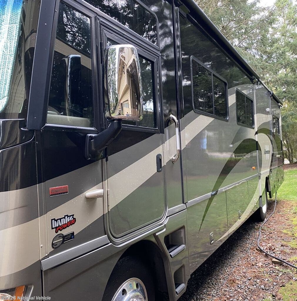 2009 Adventurer 35Z by Winnebago from National Vehicle in Canby, Oregon