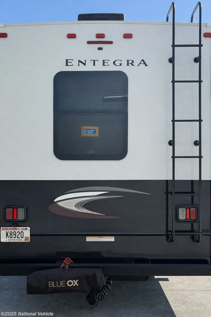 2021 Entegra Coach Esteem 29V - Used Class C For Sale by National Vehicle in Wes Allis, Wisconsin