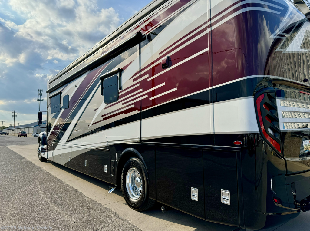 2023 Newmar Super Star Super C 4059 - Used Class C For Sale by National Vehicle in St. Clair Shores, Michigan