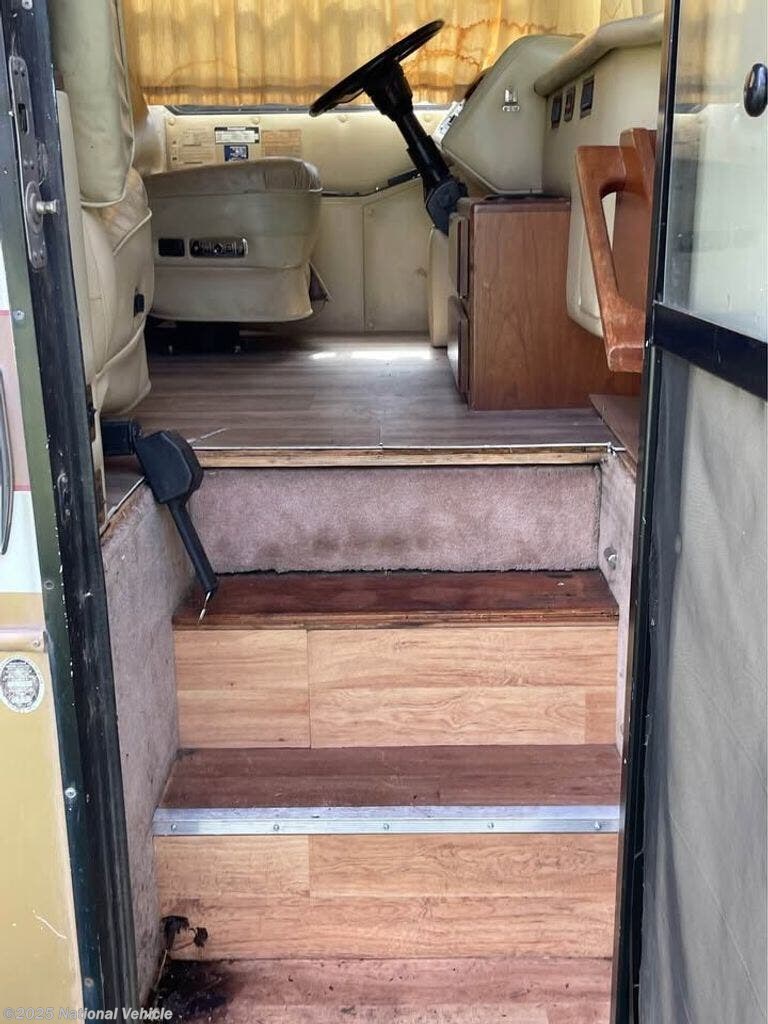 1997 Dynasty by Monaco RV from National Vehicle in Galatia, Kansas