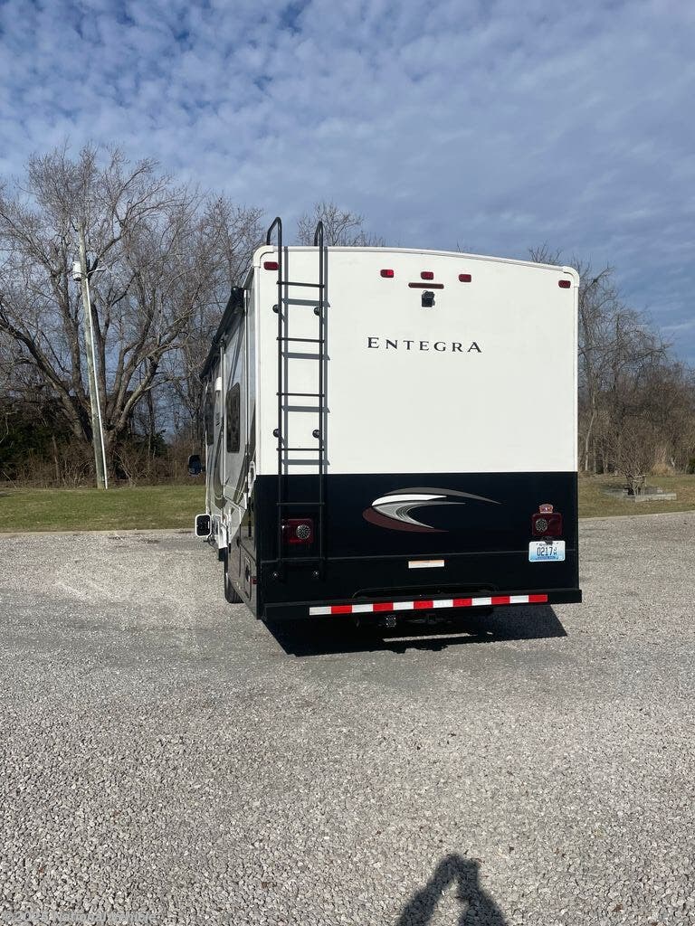 Used 2020 Entegra Coach Esteem 27U available in Perryville, Kentucky