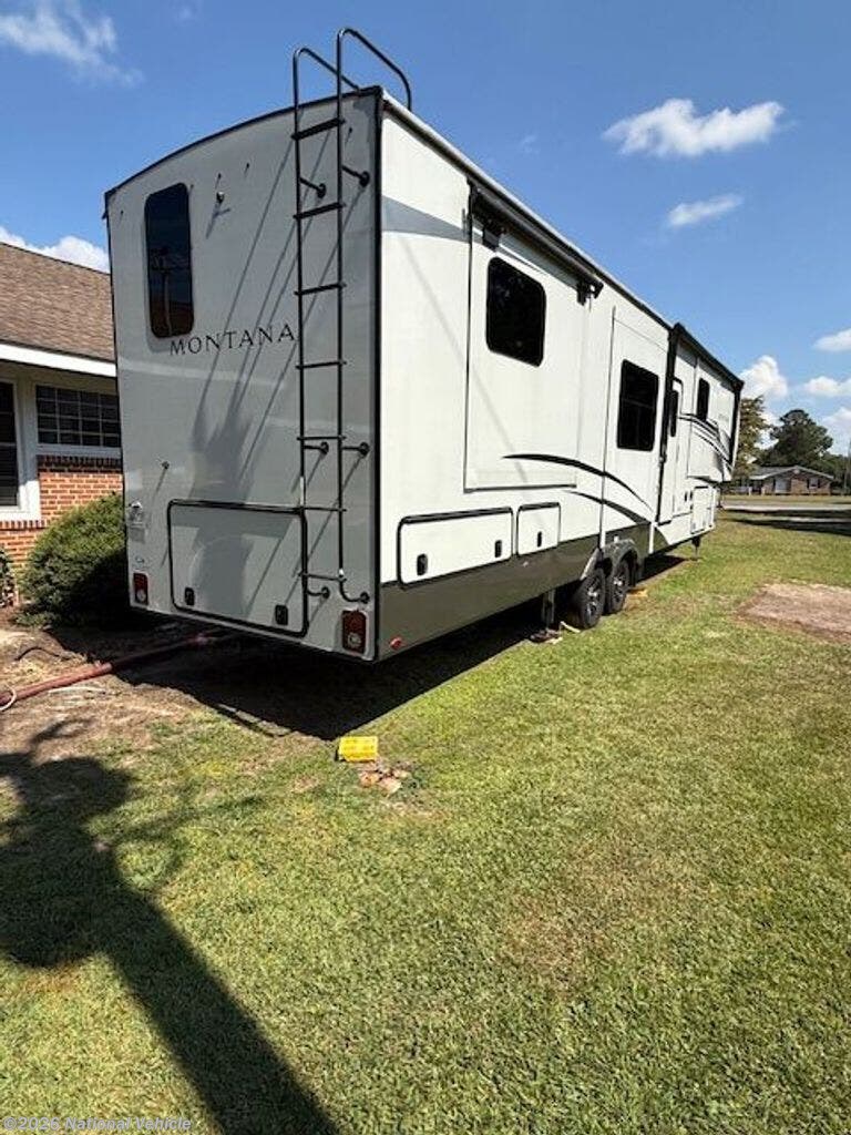 2024 Keystone Montana 3901RK - Used Fifth Wheel For Sale by National Vehicle in Green Sea, South Carolina