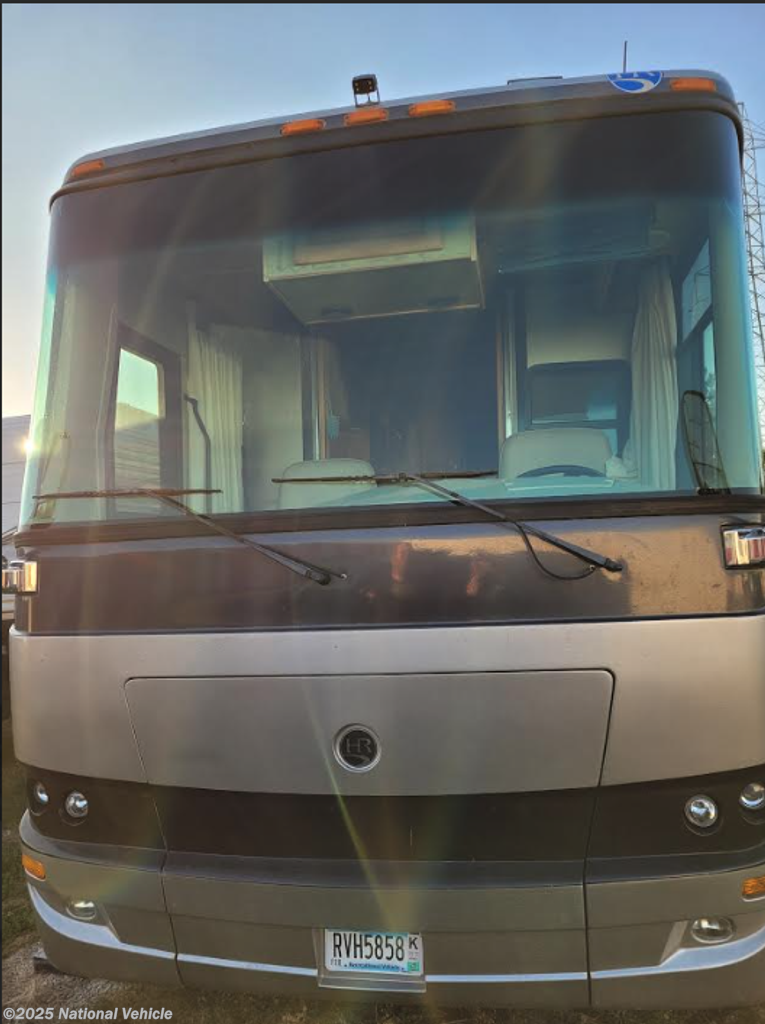 2006 Holiday Rambler Ambassador 38PDQ - Used Class A For Sale by National Vehicle in Florence, Kentucky