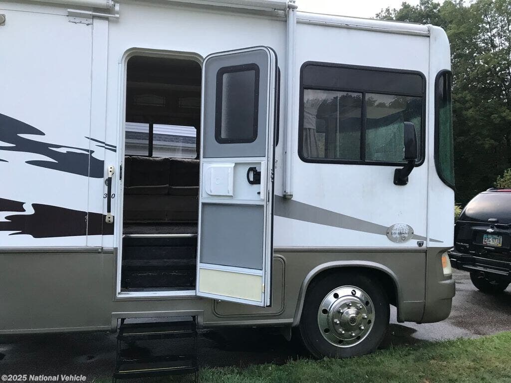 2006 Georgetown 340TS by Forest River from National Vehicle in Chagrin Falls, Ohio