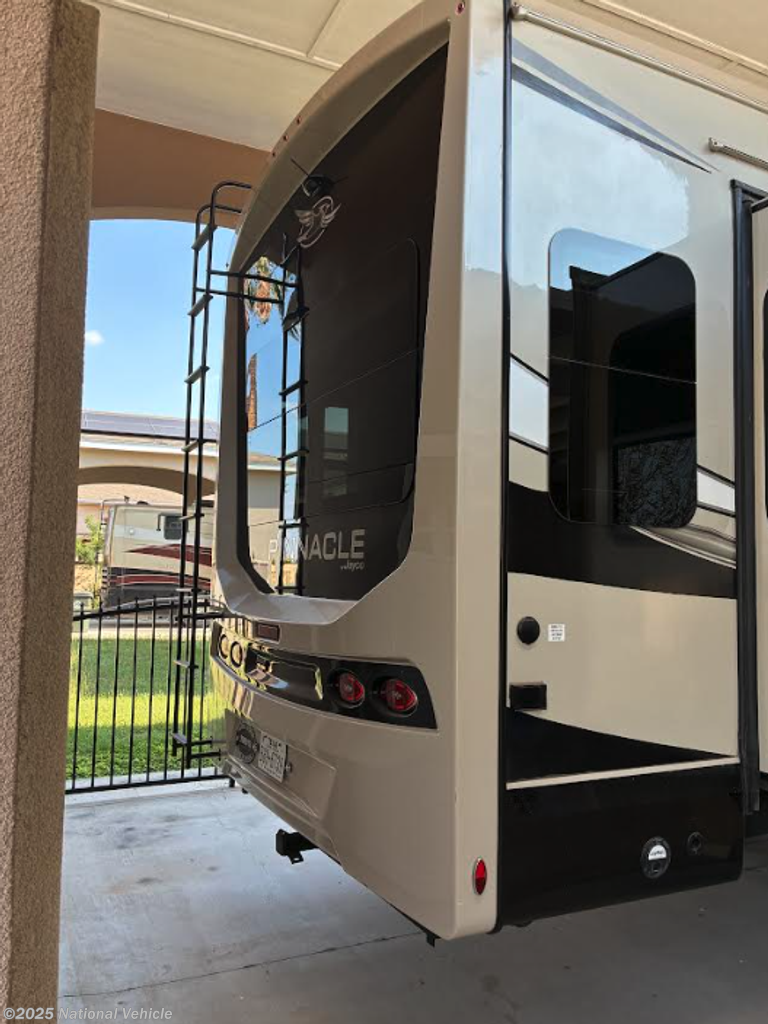 2022 Pinnacle 32RLTS by Jayco from National Vehicle in Mission, Texas
