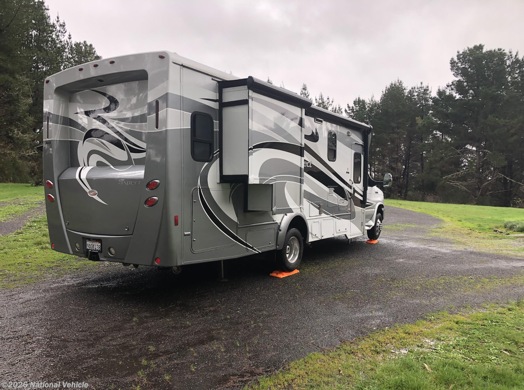 2013 Winnebago Aspect 27K - Used Class C For Sale by National Vehicle in Loleta, California